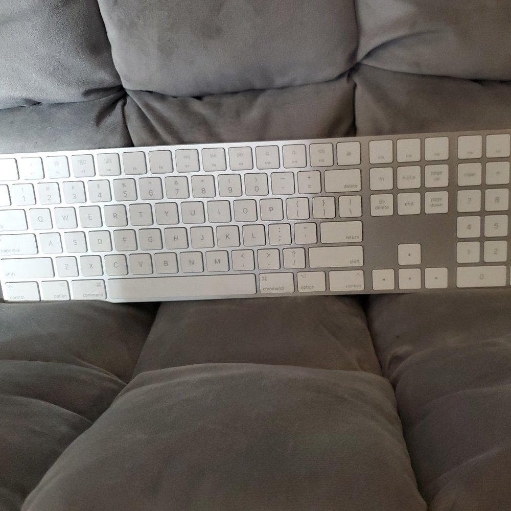 Apple magic keyboard